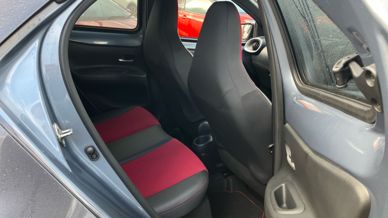 Toyota Aygo X 1.0 VVT-i Undercover 5dr Auto Petrol Hatchback